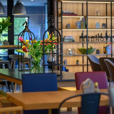 Hotel Campanile Hotel&restaurant 3*