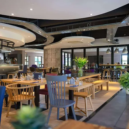 Campanile Hotel&restaurant 3*