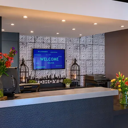 Campanile Hotel&restaurant 3* Eindhoven