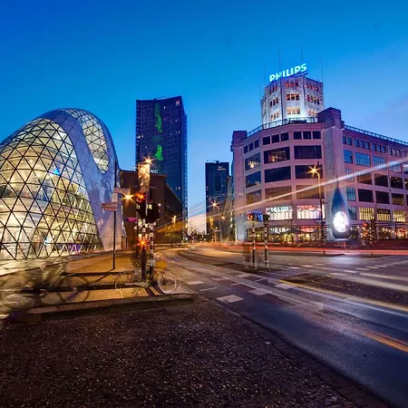 カンパニール ホテル&レストラン アイントホーヴェン