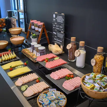 埃因霍温钟楼酒店及餐厅 酒店 埃因霍温