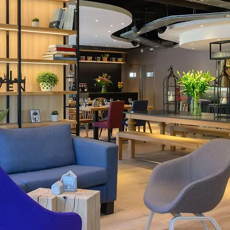 ホテル カンパニール ホテル&レストラン アイントホーヴェン 3*