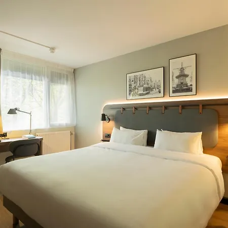 Campanile & Restaurant Hotel 3*