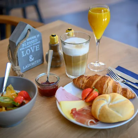 Campanile & Restaurant Hotel Eindhoven