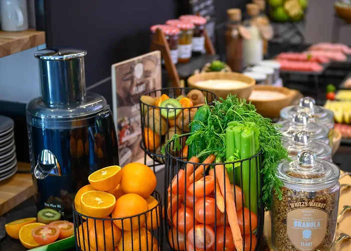 Campanile & Restaurant Hotel 3*