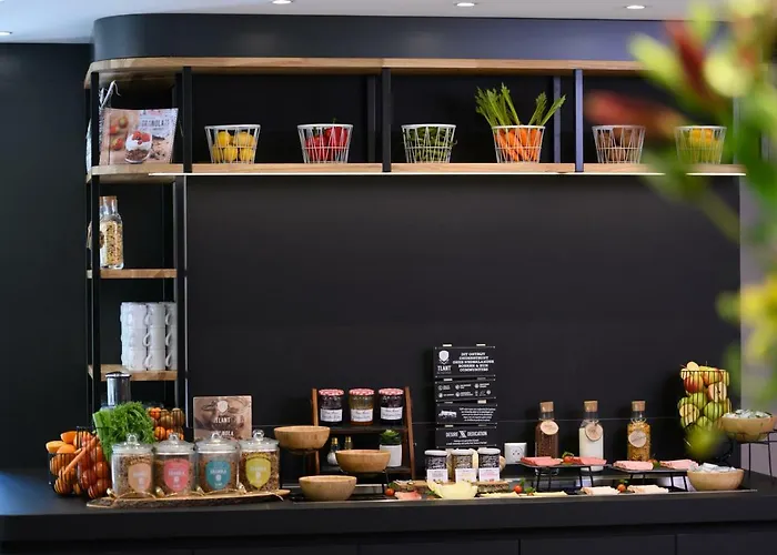 Campanile & Restaurant